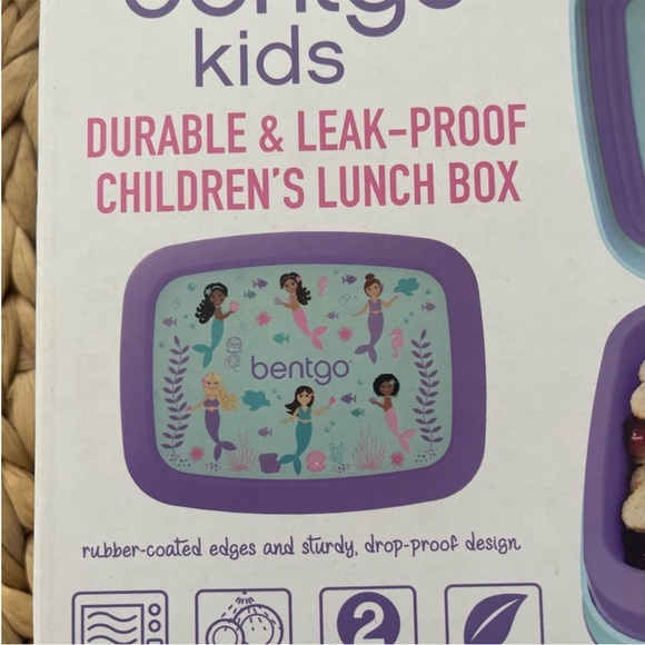 COPY - Bentgo mermaid lunch box new open box - Picture 3 of 11